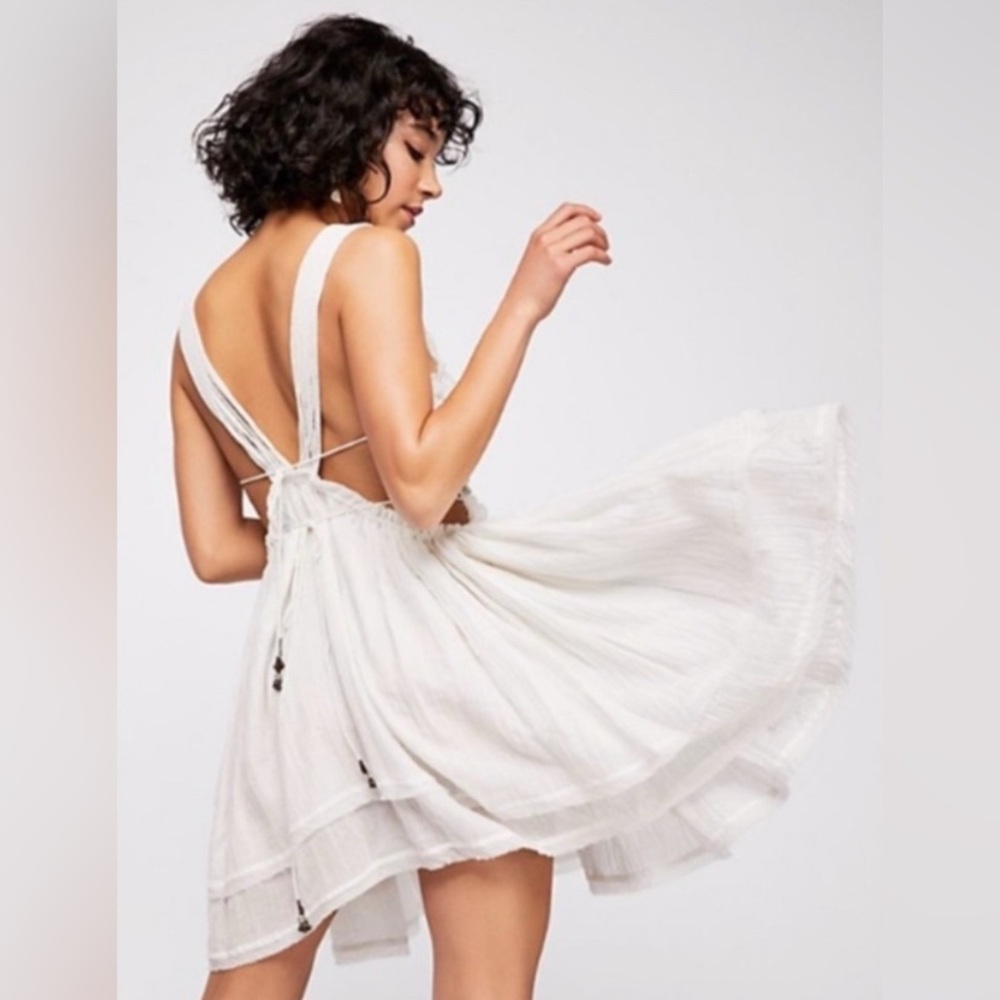 NWT Free People Rare V-Neck Sweetheart Tiered Dress‎ L Boho Cottagecore Romantic